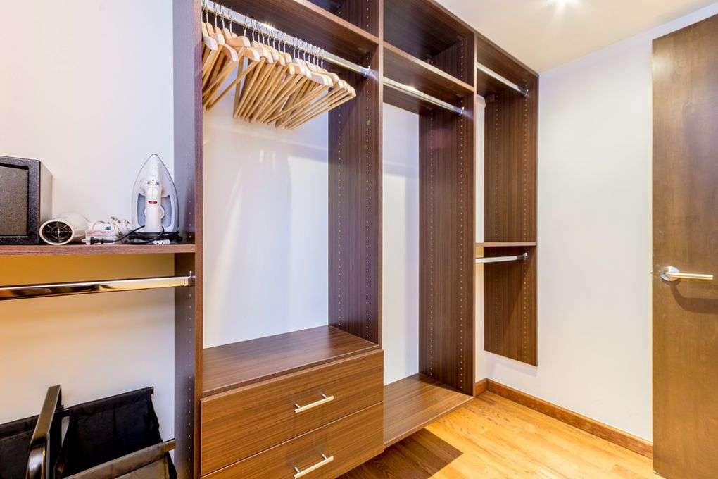 Furnished Studio Apt for Rent 