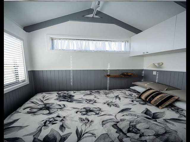 Private, Off Grid Accommodation - NO BILLS! Beautiful Vistas